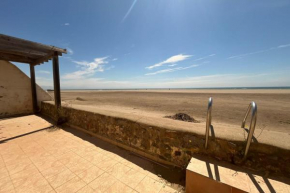 Spacious house in front of the sea of Fleury